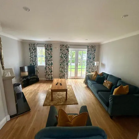 Luxury 3br At Faithlegg Golf And 別荘 Little Island